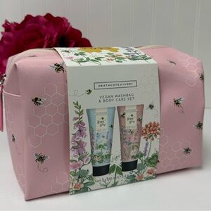 Heathcote & Ivory Busy Bees Vegan Wash Bag & Body Care Set - NWT